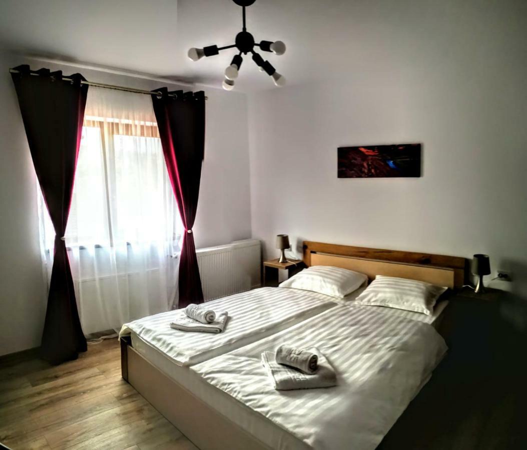 Zen Rooms Tălmaciu Extérieur photo