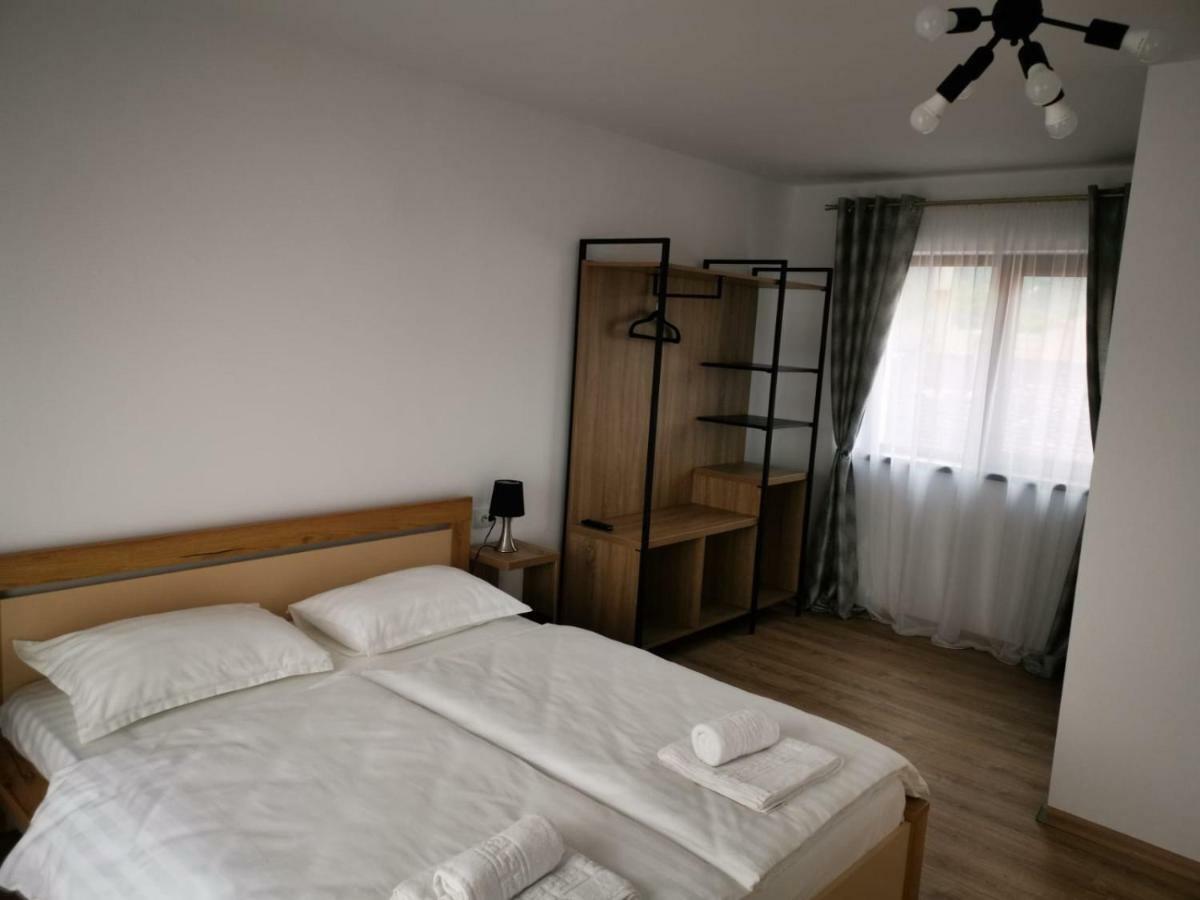 Zen Rooms Tălmaciu Extérieur photo